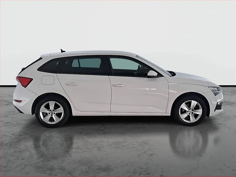 Škoda Scala (2019) Ambition 1.0 TSI, ČR,1.maj - fotka 6 z 15