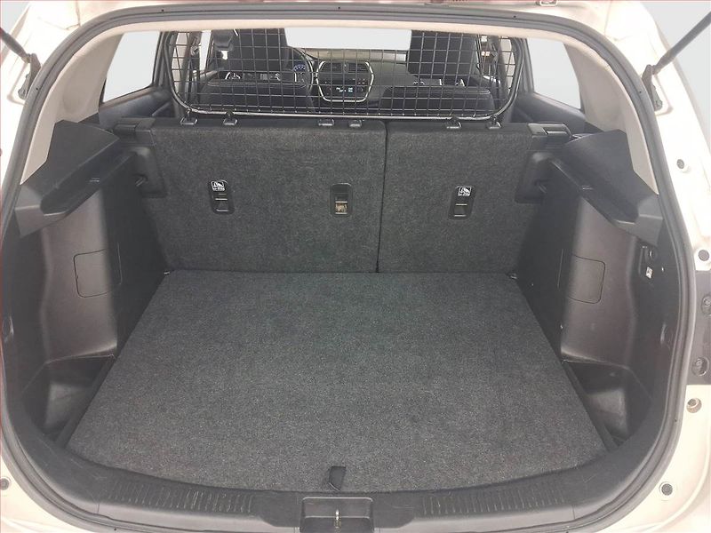 Suzuki SX4 S-Cross (2014) 1.6 VVT AllGrip, 4X4, Automat - fotka 14 z 16