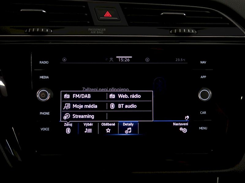 Volkswagen Touran (2023) HIGHLINE 2.0TDI 110KW DSG - fotka 23 z 37