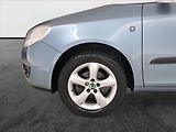 Škoda Fabia (2009) Elegance 1.6 16V, Tempomat - náhled 14