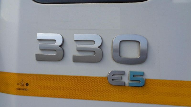 Iveco (2013) 260S33 popelář - fotka 3 z 4