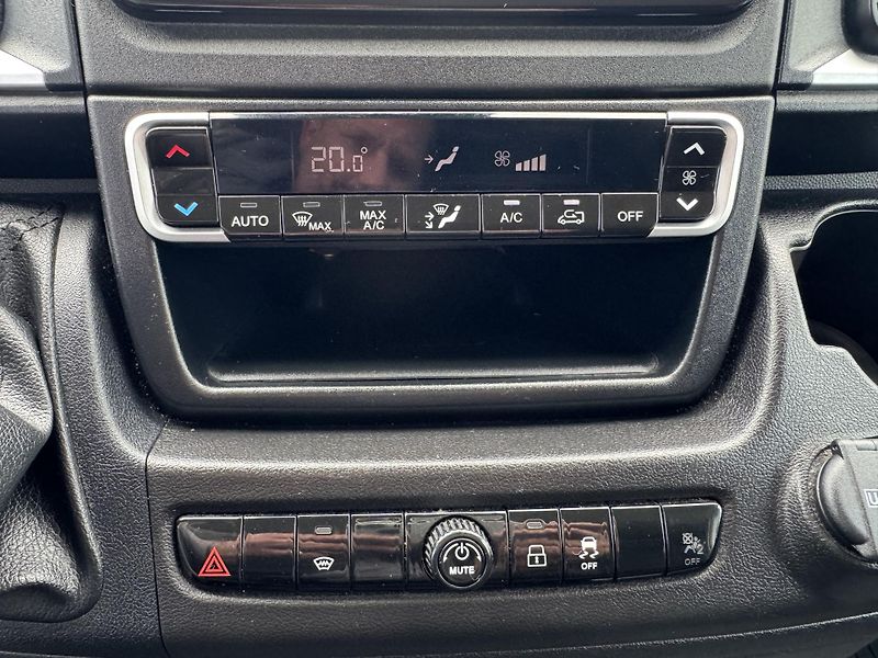 Fiat Ducato L1H1,103kw,9míst,2x klima,DPH - fotka 30 z 40