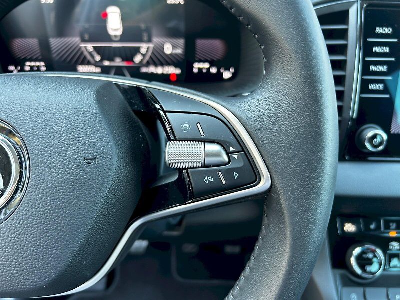 Škoda Karoq (2024) 2.0 TDI 85kW MP6 Selection - fotka 9 z 35