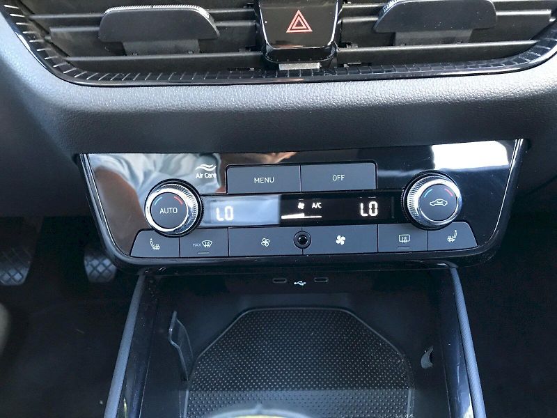 Škoda Fabia (2025) SELECTION  1,0 MPI - fotka 14 z 25