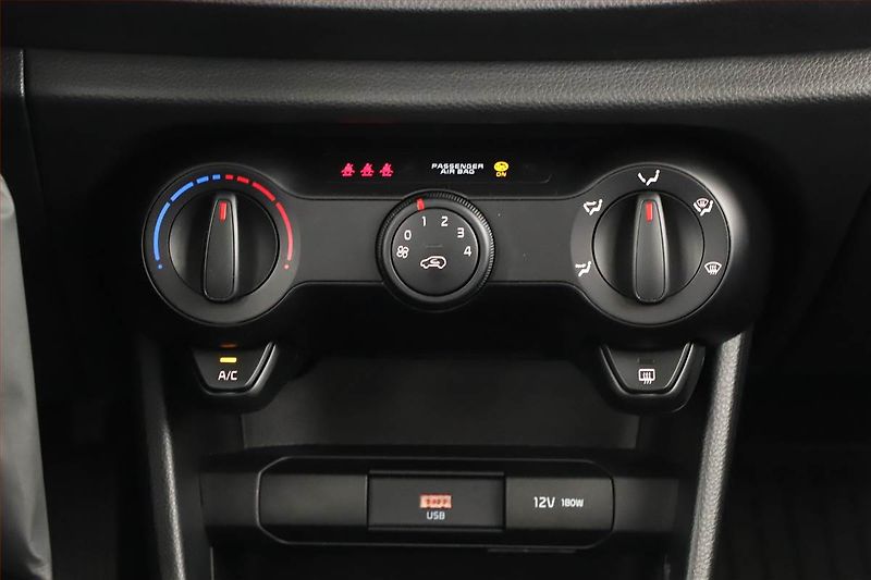 Kia Picanto (2022) 1.0 MPI, Automat, ČR,1.maj - fotka 13 z 15