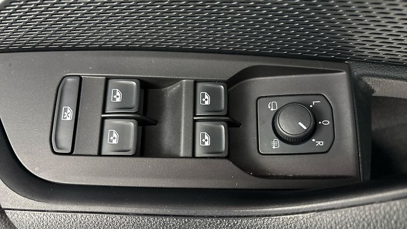 Škoda Octavia 1.5 TSI E-Tec DSG Style - fotka 21 z 27