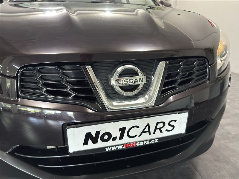 Nissan Qashqai 2,0   dCi PANO XENON KŮŽE NAVI - fotka 35 z 45