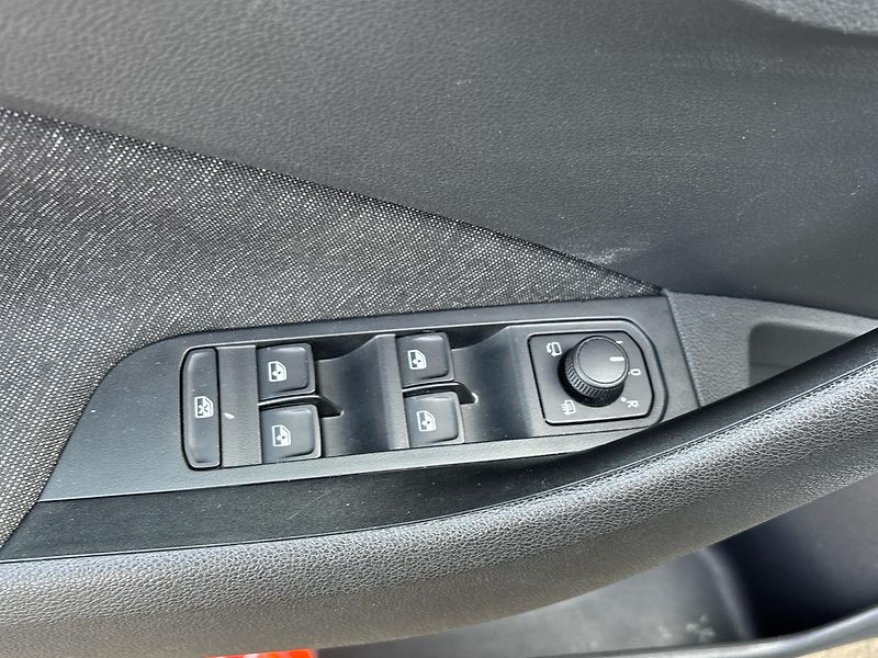 Škoda Kamiq DSG Style - fotka 21 z 27