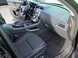 Jaguar F-Pace 2,0 20d AWD PRESTIGE - náhled 33