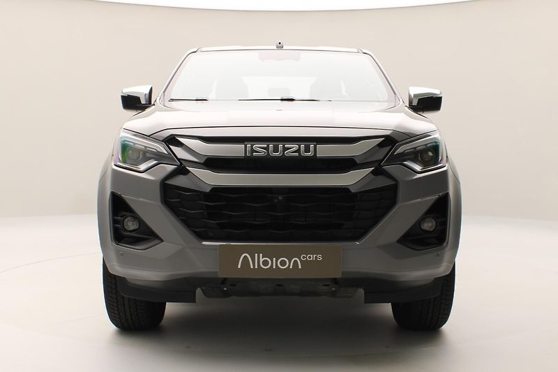 Isuzu D-Max (2026) Double Cab 2,2 LS 4x4 AUT - fotka 9 z 27