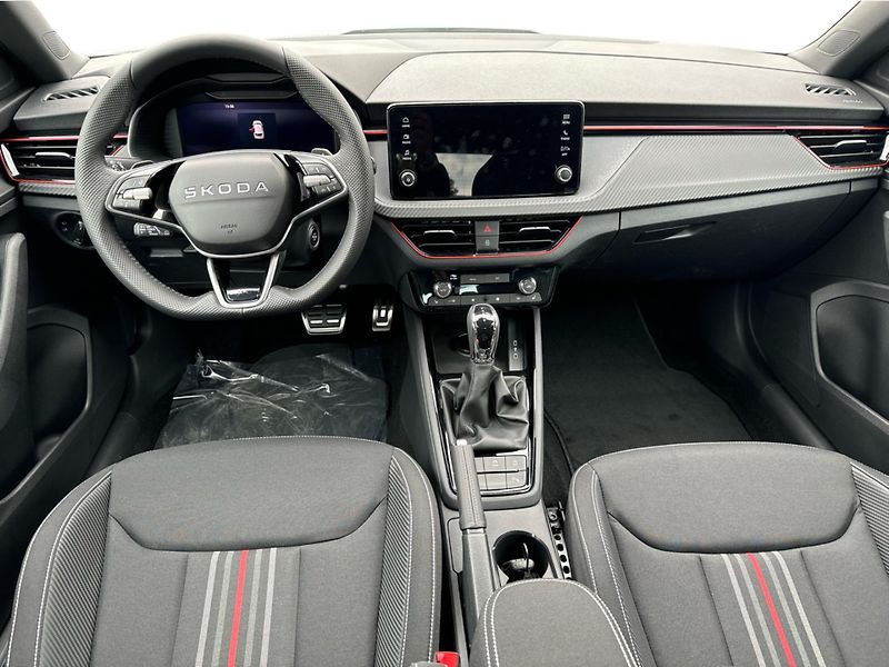 Škoda Kamiq Monte Carlo 1,0 TSI 85 kW 7-st - fotka 10 z 24
