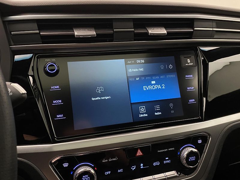 SsangYong Korando 1.5 T-GDI PREMIUM REZERVACE - fotka 8 z 38