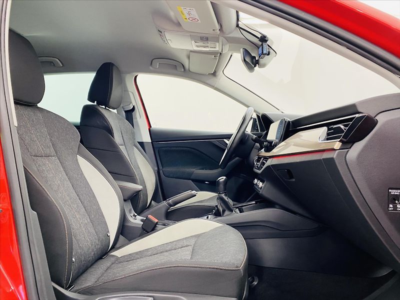 Škoda Scala 1,0 TSI 85 kW Style - fotka 8 z 28