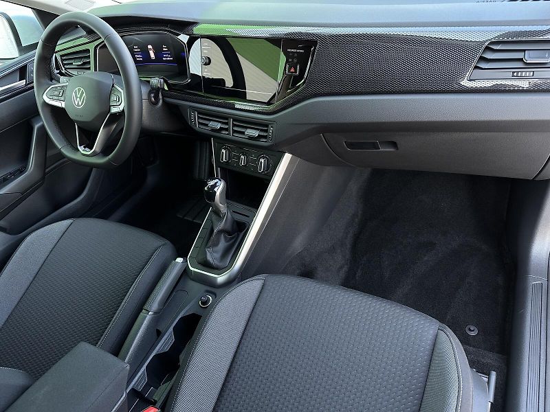 Volkswagen Taigo 1.0TSi 95PS App-Connect VÝHŘEV - fotka 35 z 37