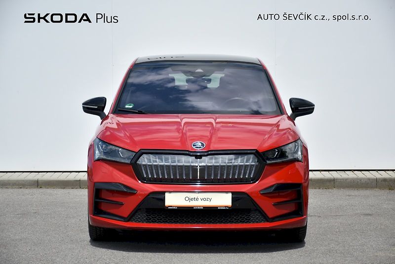 Škoda Enyaq (2023) RS 80 220kW 4x4 - fotka 4 z 34