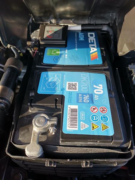 Volkswagen Tiguan (2015) 2,0TDI 130kW DSG ICUP 4x4 1MAJ - fotka 89 z 91