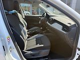 Škoda Kamiq Selection 1.0 TSI 85kw - náhled 9