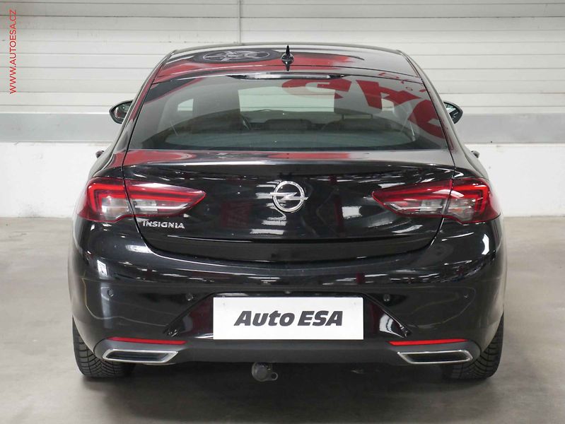 Opel Insignia (2021) 2.0CDTi, AT, výhřev sed - fotka 5 z 21