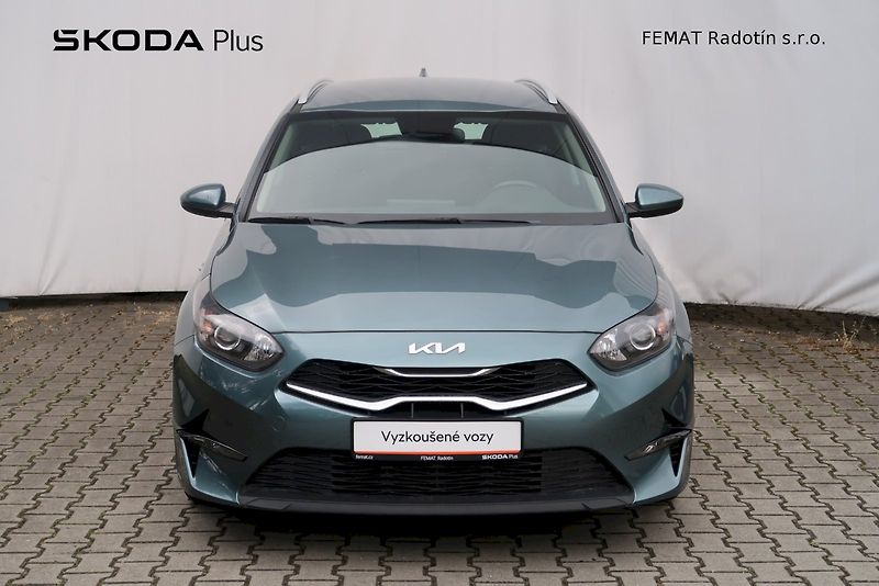 Kia Ceed (2022) Sportswagon, 1.0 T-GDI / 88 kW - fotka 4 z 29
