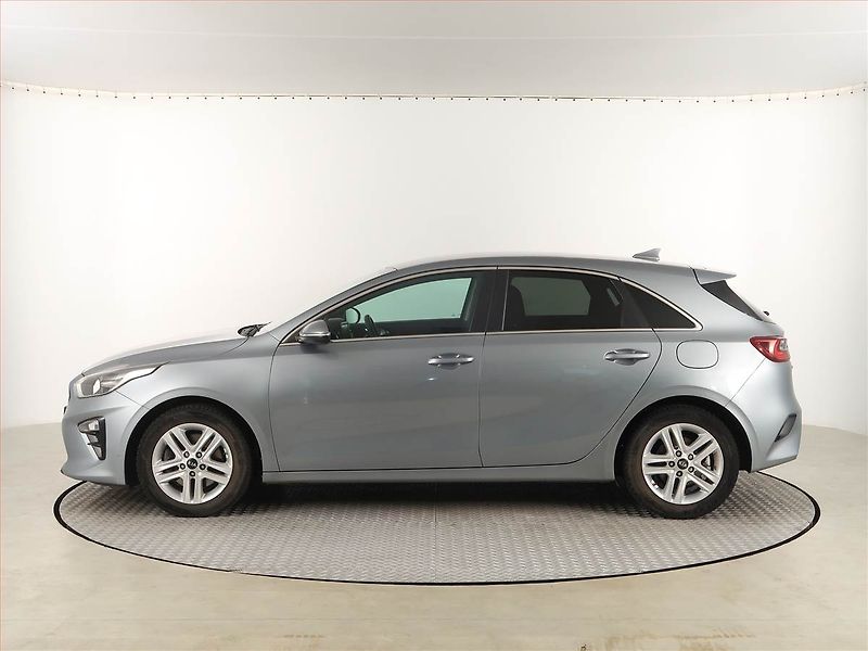 Kia Ceed (2019) Gold 1.6 CRDi, Automat - fotka 3 z 18