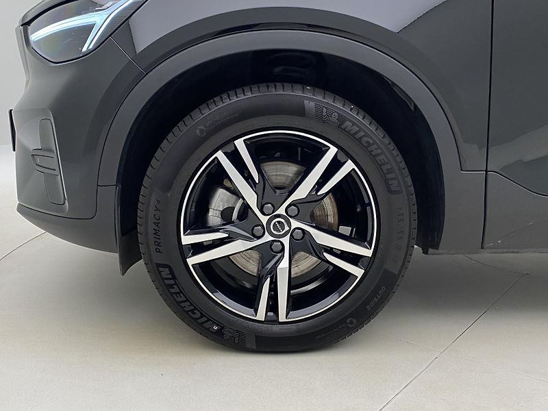 Volvo XC40 B3 CORE AUT CZ 1.maj. - fotka 32 z 51
