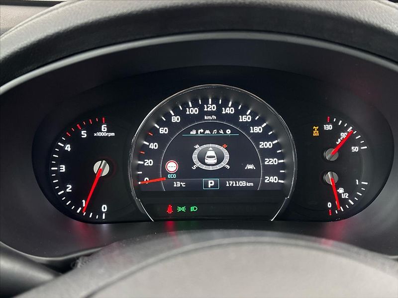 Kia Sorento Exclusive 6AT 4x4 2,2 CRDi - fotka 13 z 42
