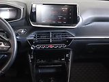 Peugeot 2008 (2021) 1.2 PureTech, Automat - náhled 12