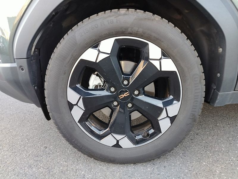 Dacia Duster (2024) Extreme hybrid 140 (automat) - fotka 14 z 14