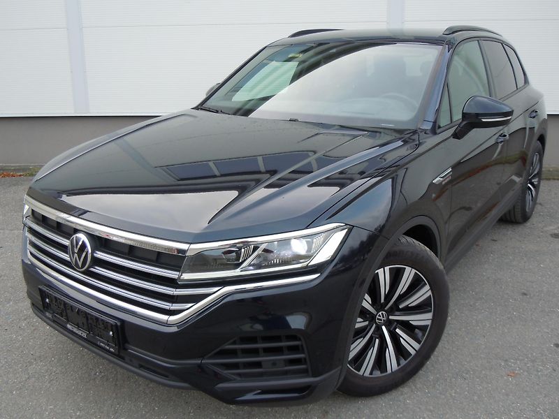 Volkswagen Touareg 3,0TDI VZDUCH KŮŽE HUD TAŽNÉ - fotka 2 z 40