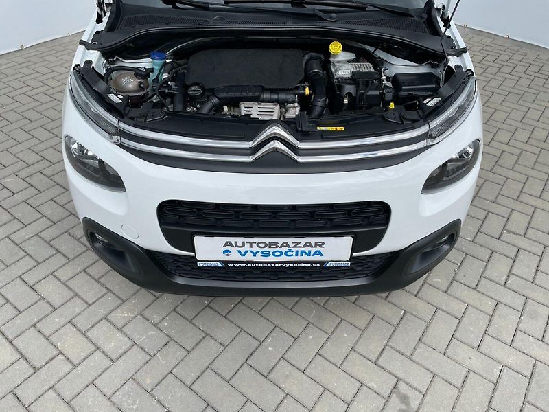 Citroën C3 (2018) Feel 1.2 PureTech 81kW! PDC! - fotka 11 z 29