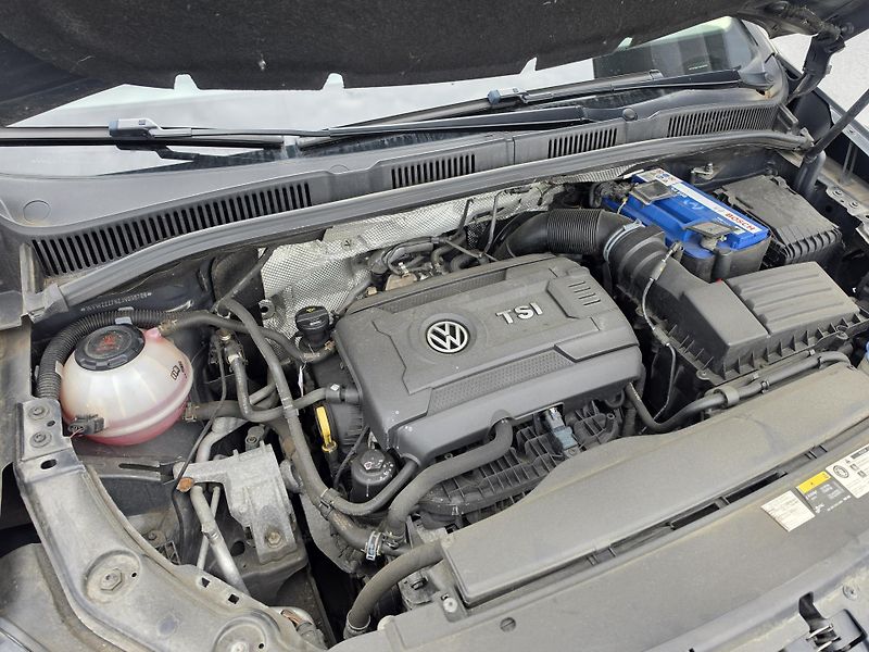 Volkswagen Sharan 2.0TSI Highline 7 TZ Masáž Led - fotka 19 z 24