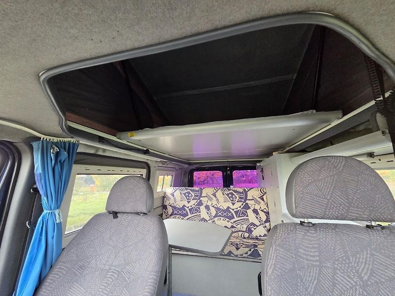 Ford Transit (2003) 2.0 Di-OR.VESTAVBA-4xSPANÍ  - fotka 22 z 35