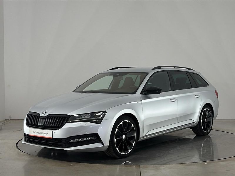 Škoda Superb Sportline DSG - fotka 1 z 29