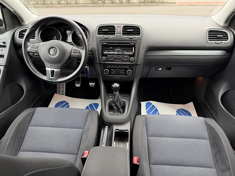 Volkswagen Golf 1.4 TSI STYLE VYBAVA. - fotka 10 z 12
