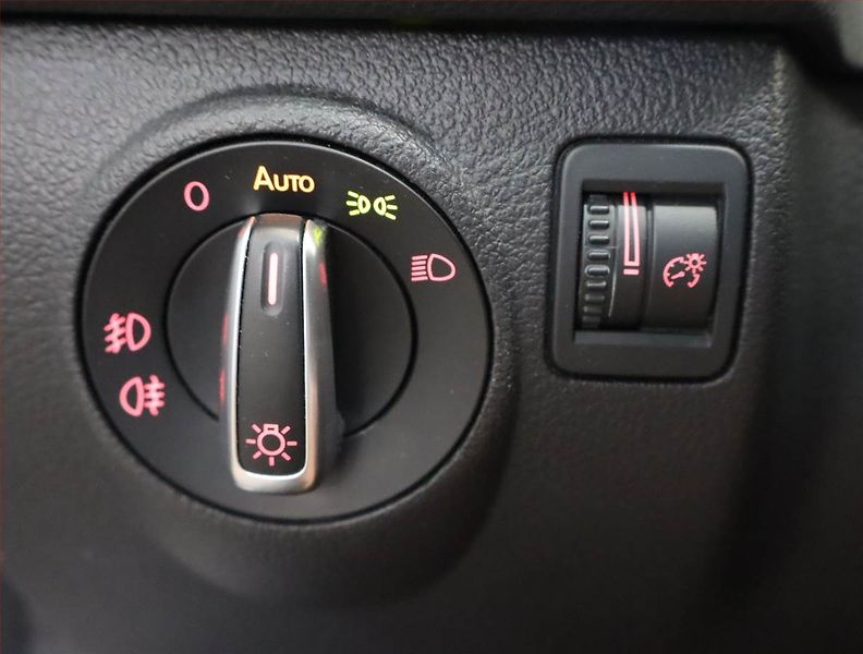 Volkswagen Tiguan (2014) 2.0 TDI, Bi-Xenony, Tempomat - fotka 19 z 19