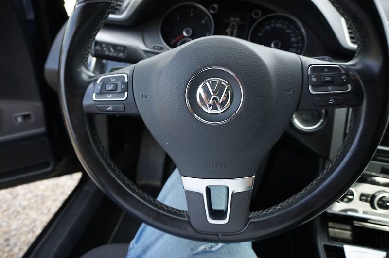 Volkswagen Passat (2014) 2,0 Comfort - fotka 22 z 34