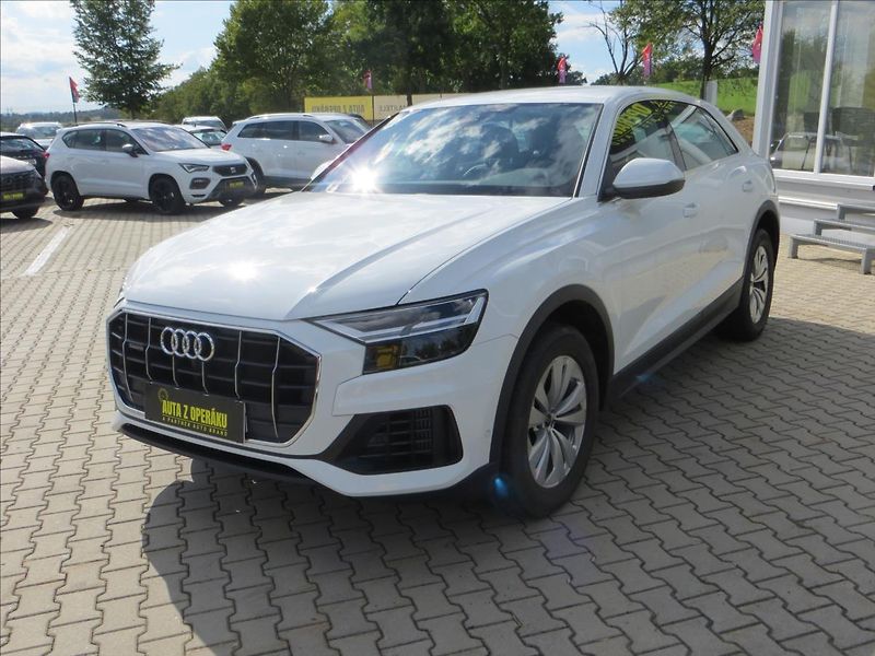 Audi Q8 3,0 TFSI quattro tiptronic 250 - fotka 3 z 29