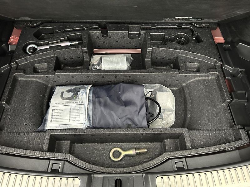 Mazda 6 2.5 Skyactiv-G EXKLUSIVE - fotka 28 z 28