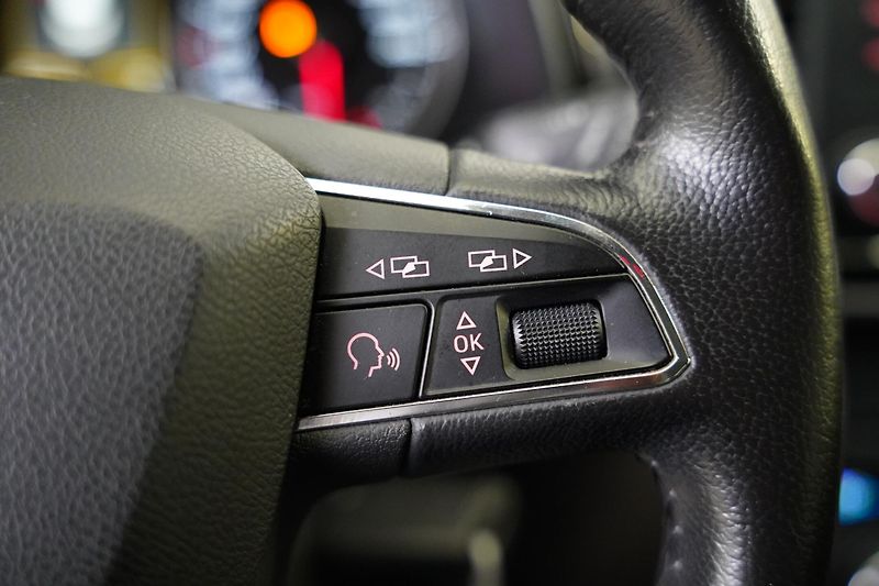 Seat Leon - fotka 15 z 23