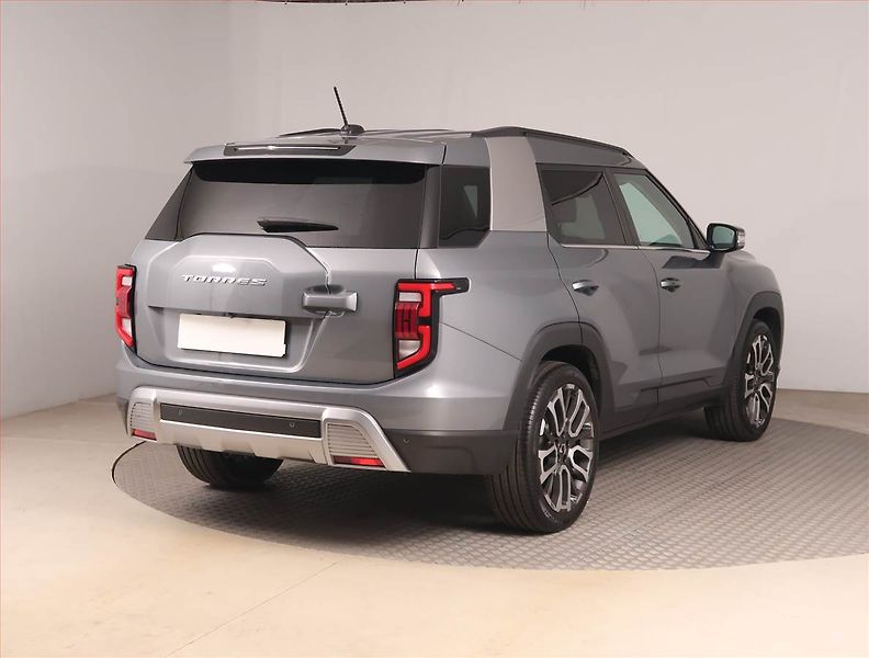 SsangYong Torres (2025) Premium 1.5 T-GDI - fotka 5 z 17