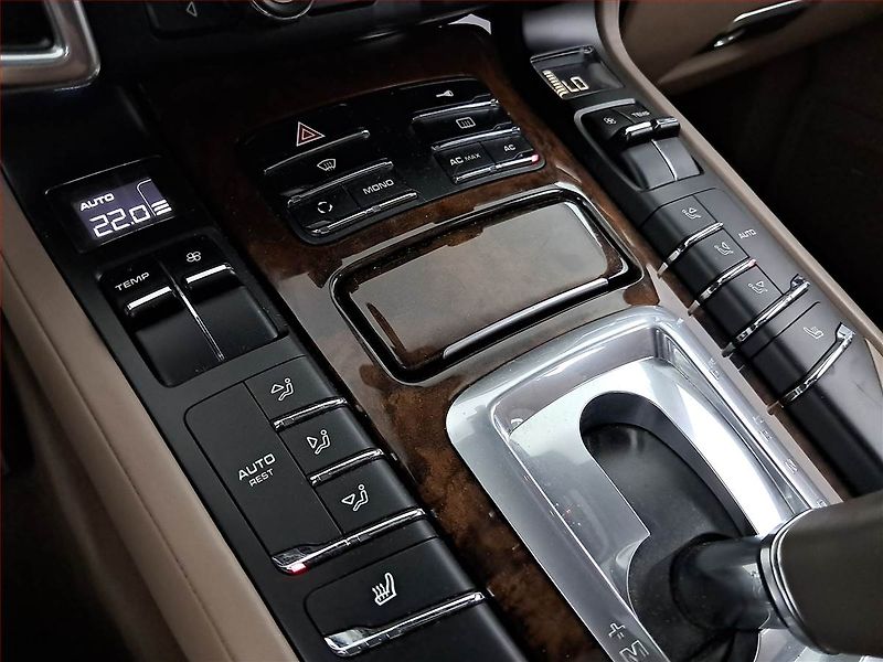 Porsche Cayenne (2011) S, 4X4, Automat, Kůže, Navi - fotka 19 z 27