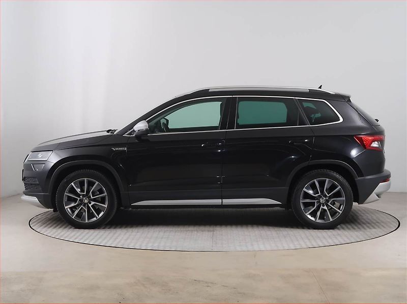 Škoda Karoq (2021) Scout 2.0 TDI - fotka 3 z 17