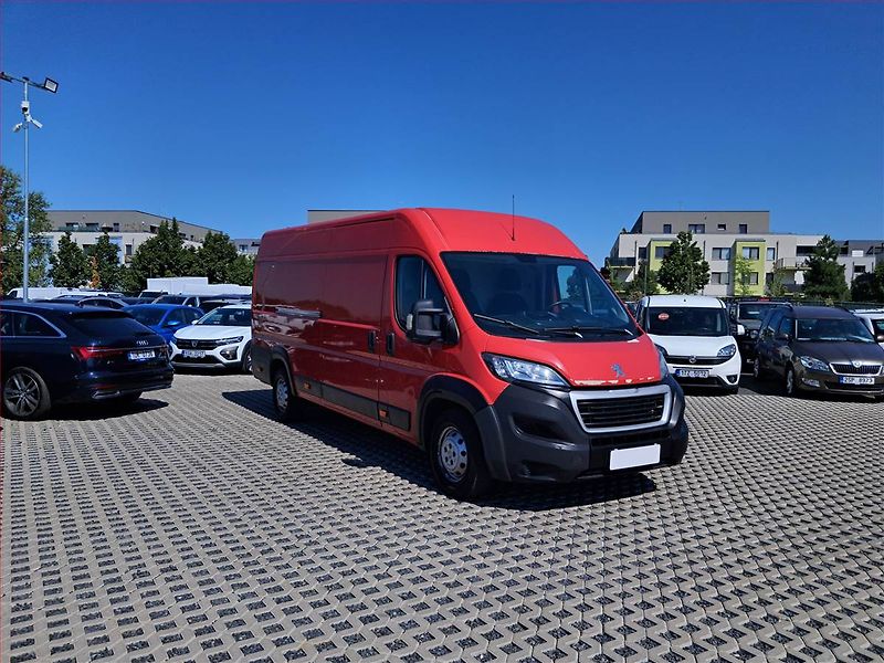 Peugeot Boxer (2021) 2.2 BlueHDi, Maxi, 14m3, 1.0t - fotografie inzerátu
