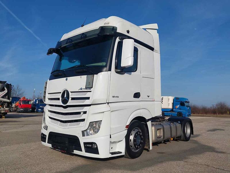 Mercedes-Benz Actros 1845 LS - fotka 1 z 56