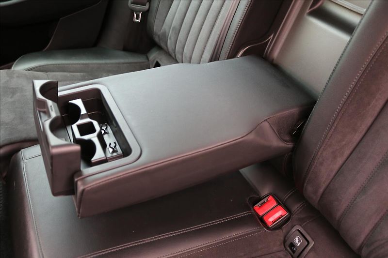 Škoda Superb 2,0 110Kw, ČR, Tažné - fotka 38 z 47