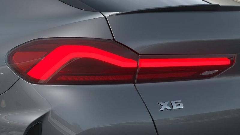 BMW X6 xDrive30d - fotka 9 z 14
