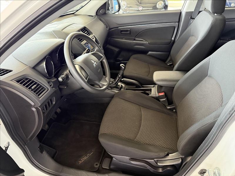 Mitsubishi ASX 1,6   16V, 1.MAJITEL, SERVISKA - fotka 9 z 18