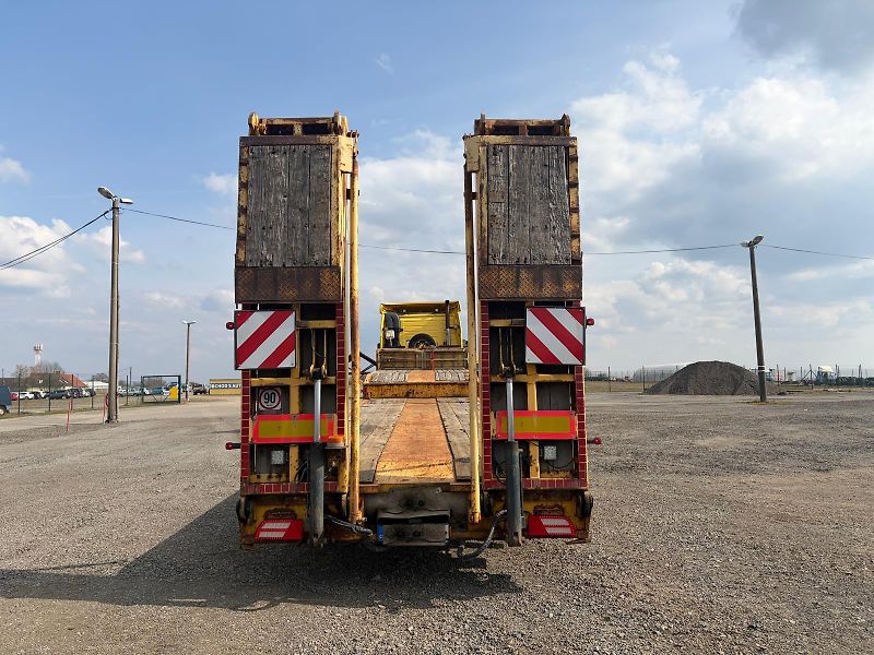 Volvo FM (2015) FMX 500 + Kässbohrer - fotka 7 z 51