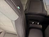 Volvo XC40 (2025) 2,0 B4 FWD Plus Dark 5143 - náhled 15