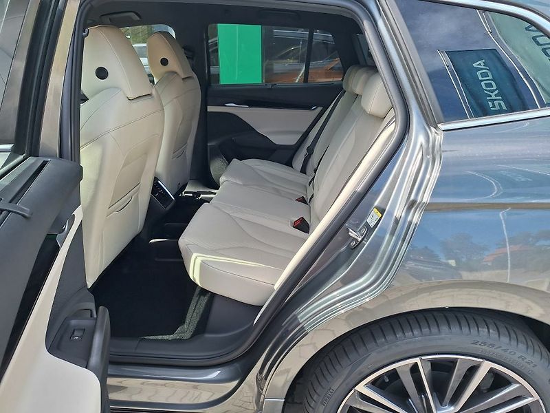 Škoda Enyaq L&K 82kWh 220kW - fotka 7 z 11